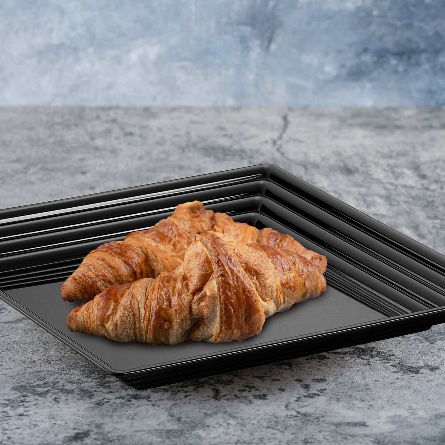 16" x 16" trays offered a modern serving solution for neatly displaying appetizers.