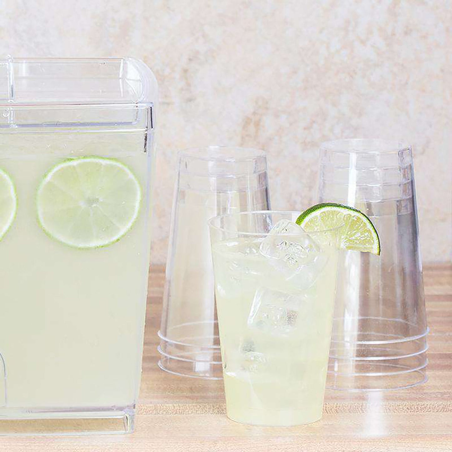 Crystal clear 12 oz plastic cups, perfect for soda, juice, cocktails, and iced coffee at any event