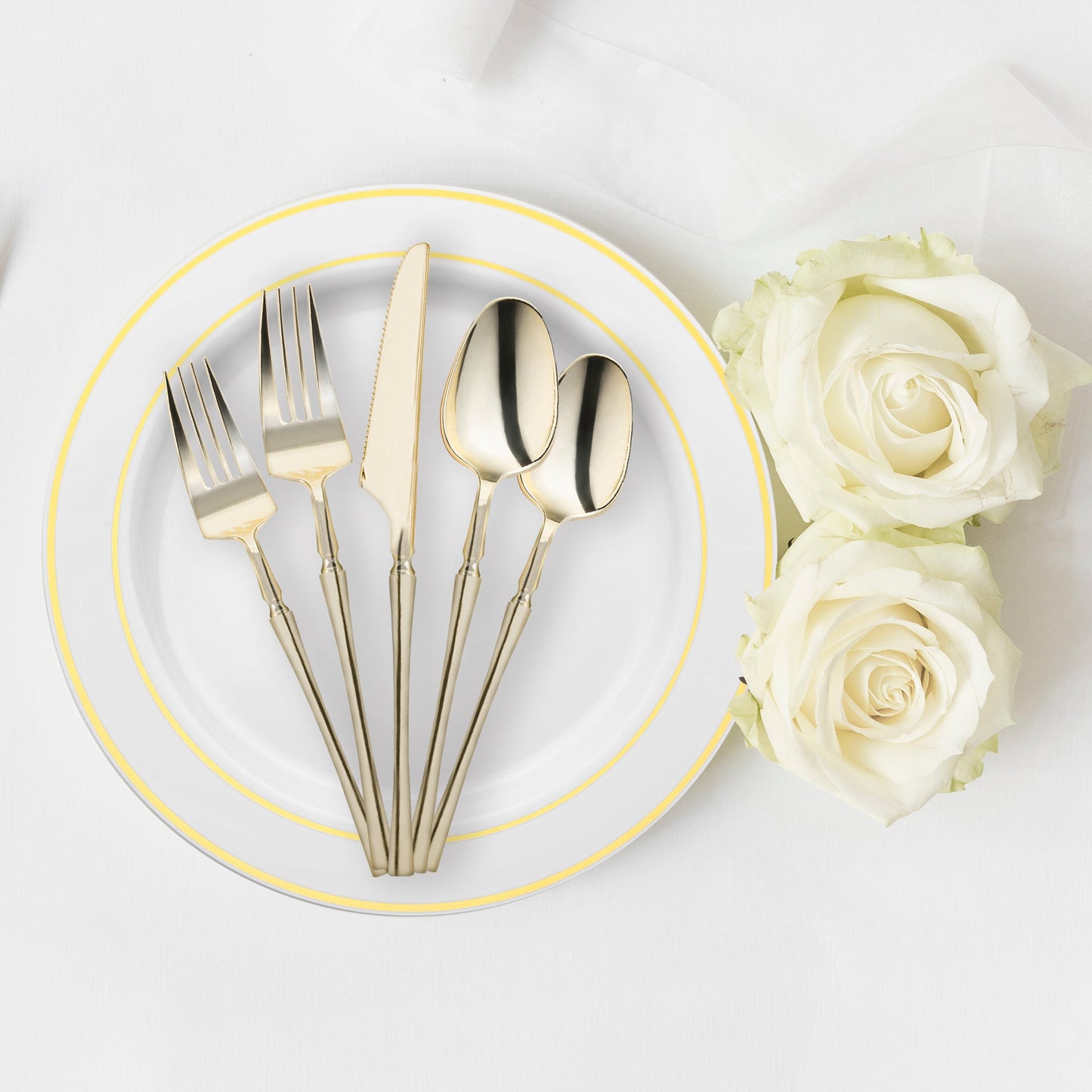 Elegant shiny gold Moderno plastic dessert spoons, 7 inches, perfect for fine dining and sophisticated events, pack of 240