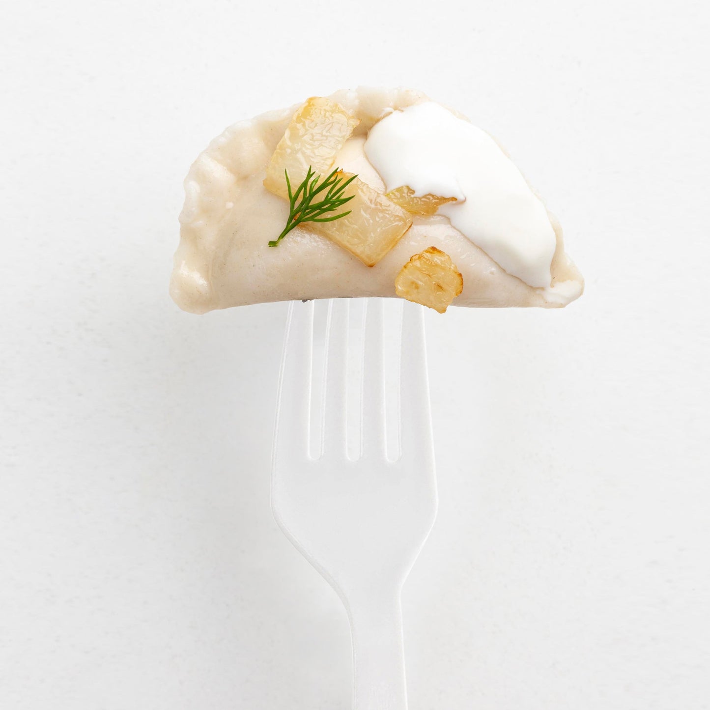 Lightweight yet durable 7-inch white plastic forks, pack of 1,000, great for home, office, and catering