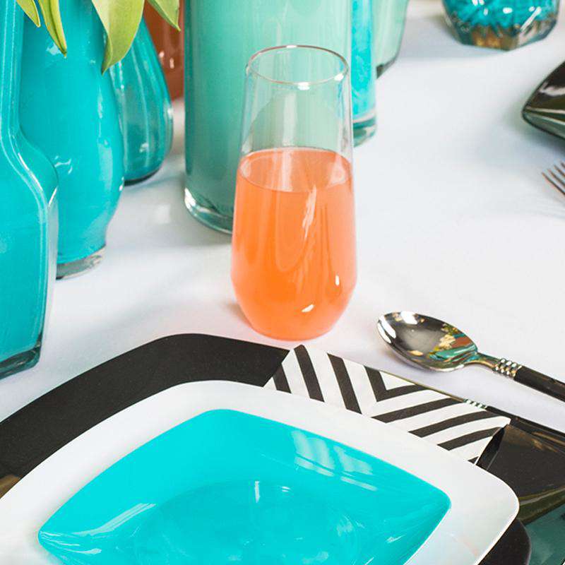 Premium-quality clear stemless plastic champagne flutes, 9 oz, combining elegance and convenience for any special event
