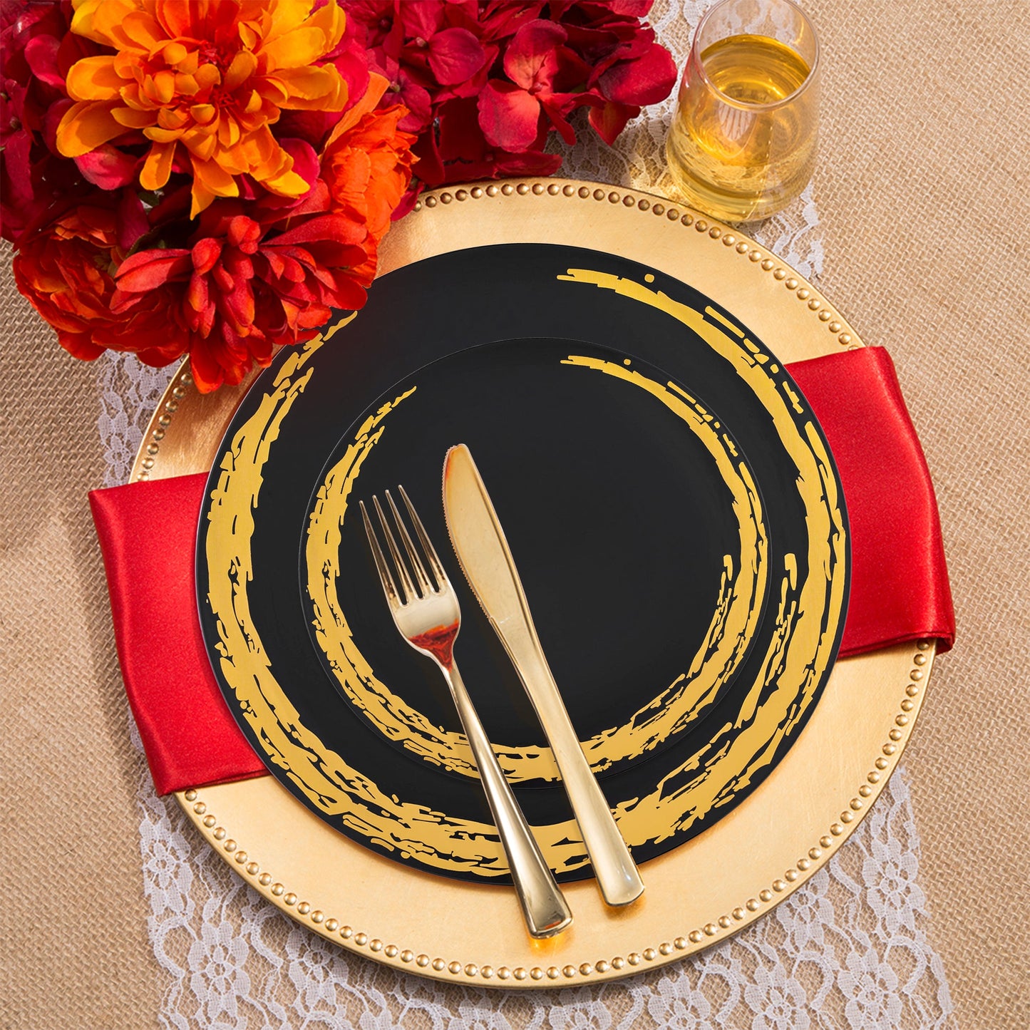 This Black with Gold Moonlight Round Disposable Plastic Wedding Value Set offers the perfect combination of size and quantity for your gathering, ensuring every guest is served in style