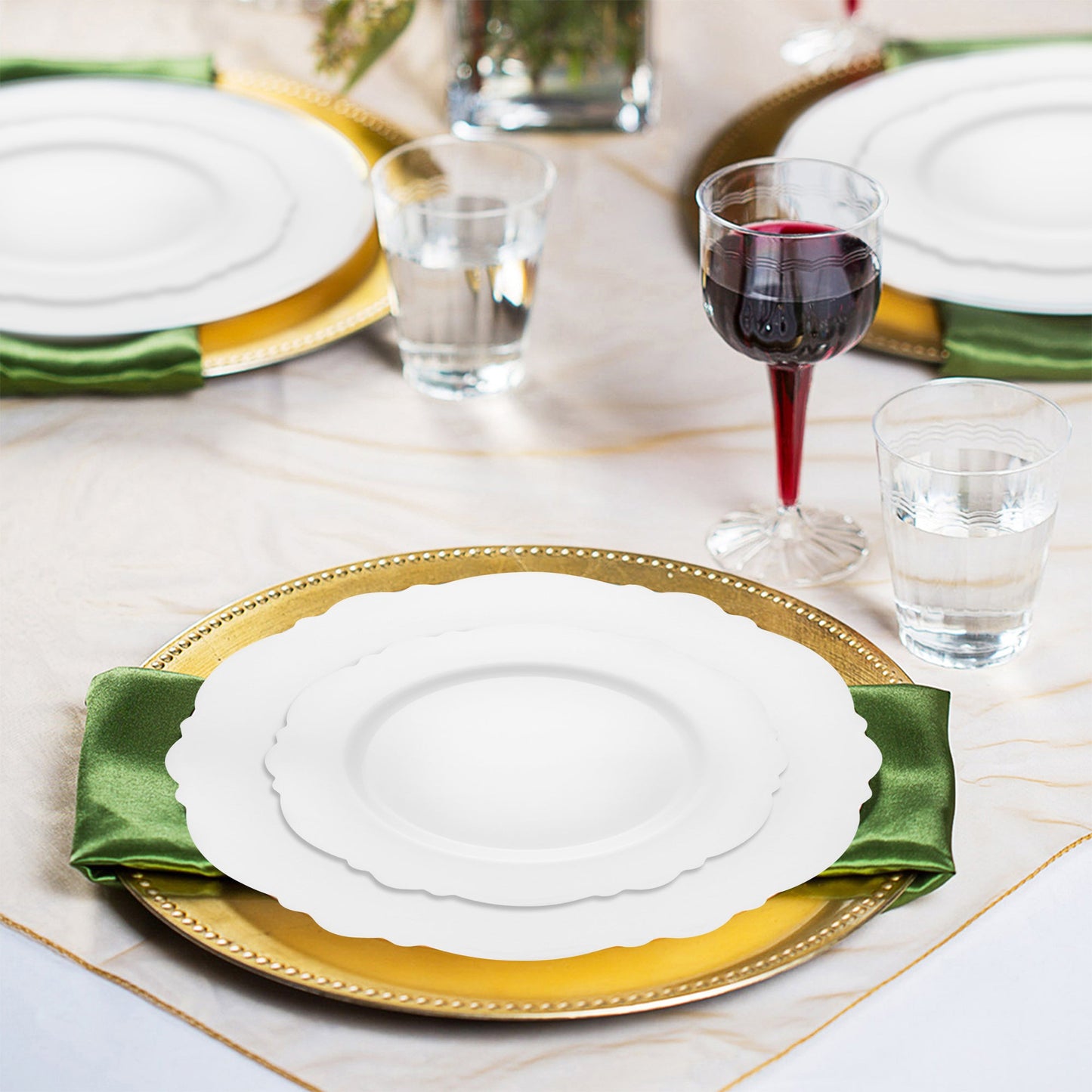 This Solid White Round Blossom Disposable Plastic Wedding Value Set is the ideal size and quantity for your special event, providing everything you need for your guests.