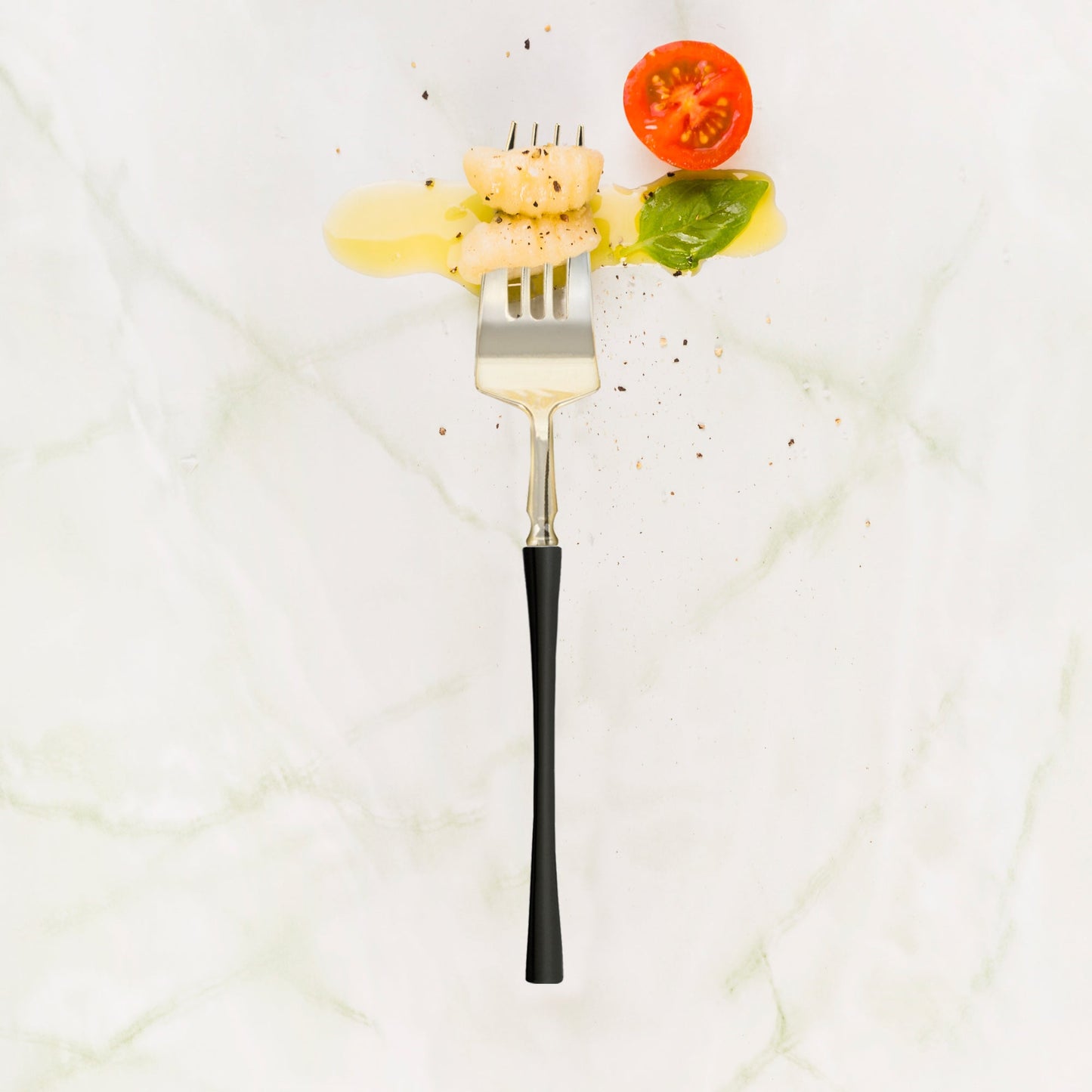 perfect blend of elegance and durability Gold with Black Handle Moderno Disposable Plastic Dinner Forks for entertaining