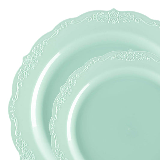 Bright Turquoise Vintage Round Disposable Plastic Dinnerware Set, perfect for adding a vibrant touch to any table