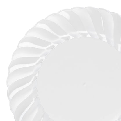 Clear Flair Plastic Pastry Plates