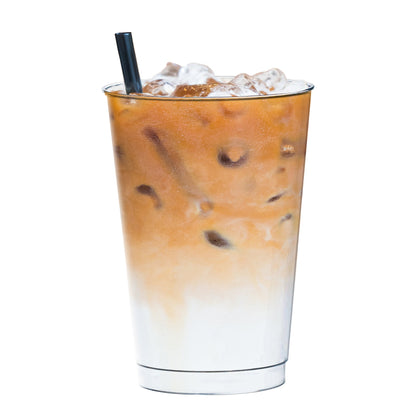 Elegant crystal clear disposable cups, 12 oz, featuring a sleek design, perfect for weddings and special occasions