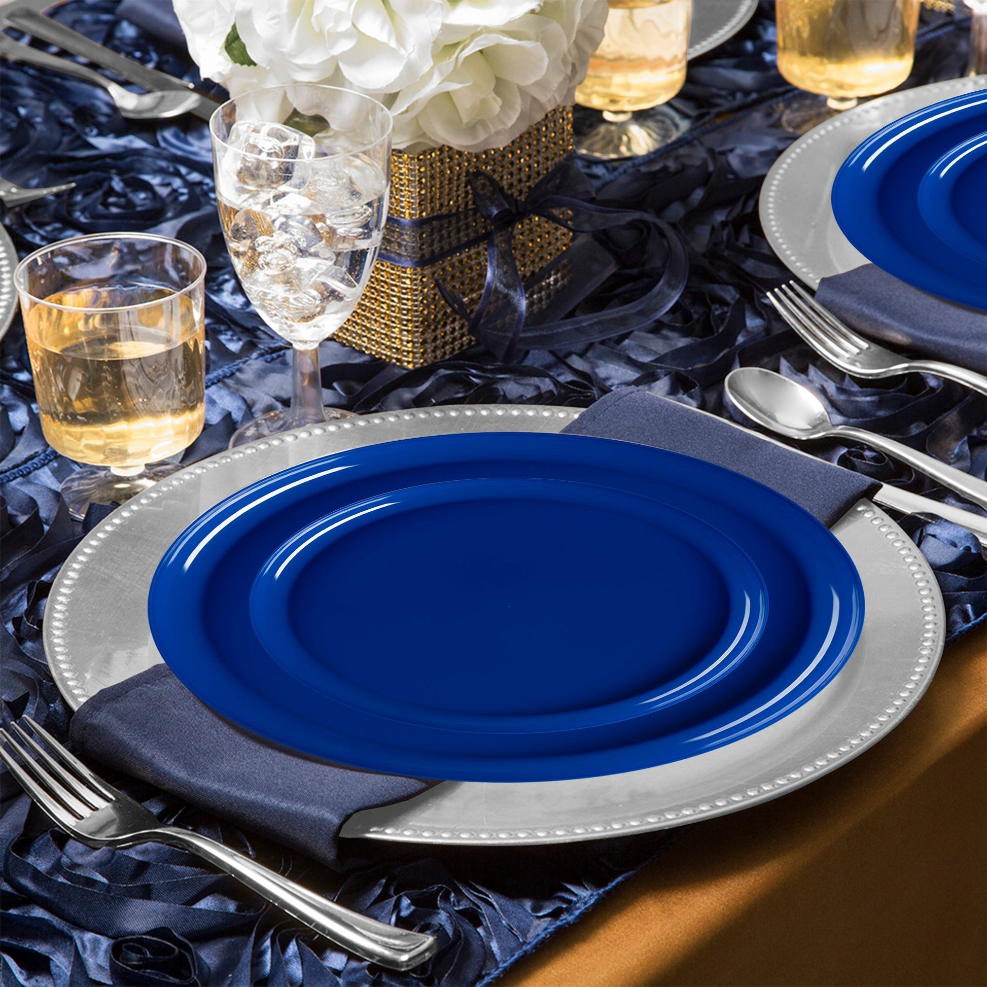 SKU 830-LBL-VS20: Appetizer Plate 8.5", Dinner Plate 10", Fork 7.25", Knife 8", Spoon 6.25", Cup 4.5", offering the perfect combination of style and function