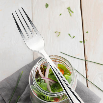 Shiny silver plastic forks, 7.25 inches, pack of 600, a practical and elegant alternative to real silverware