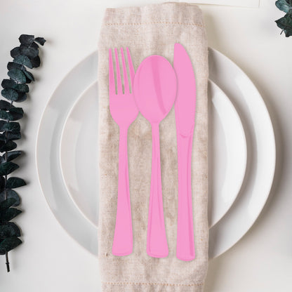 Single-use forks in bold pink make post-party cleanup fast and efficient
