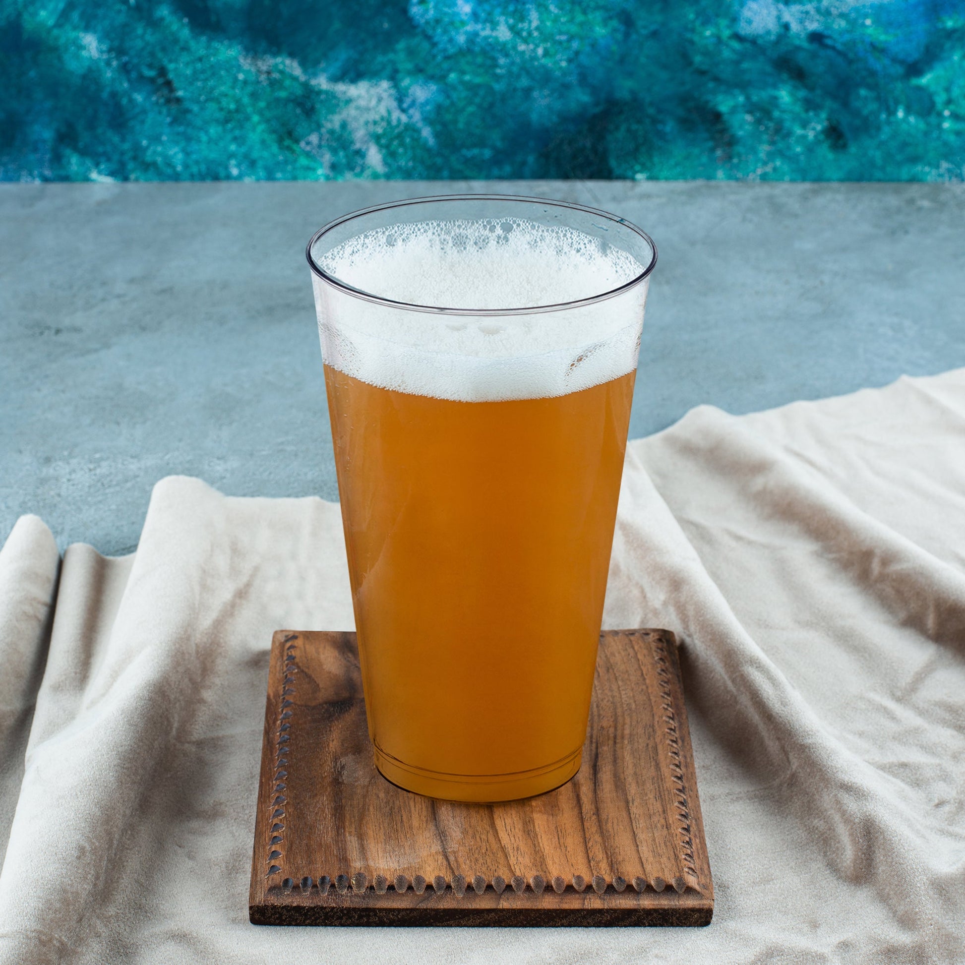 perfect for weddings, banquets, and corporate functions with a premium feel 16 oz. Crystal Clear Plastic Disposable Tall Iced Tea Cups